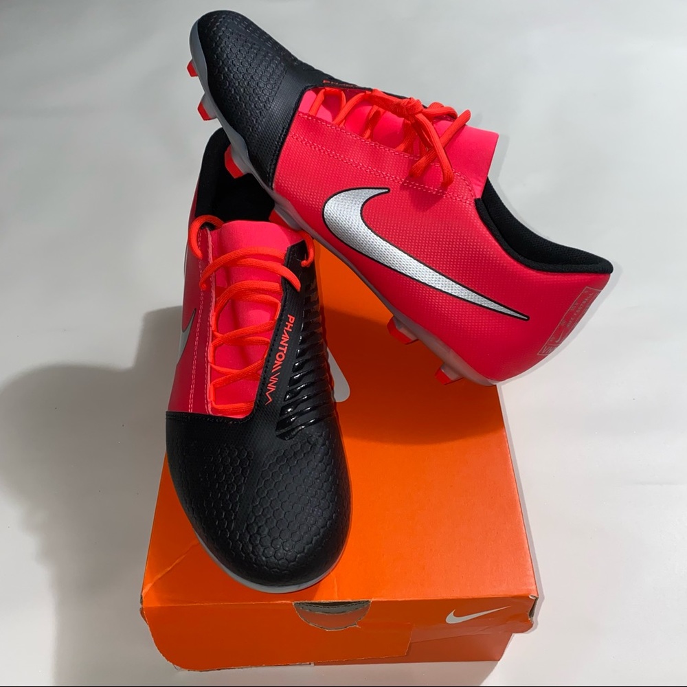 NIKE PHANTOM VENOM CLUB FG